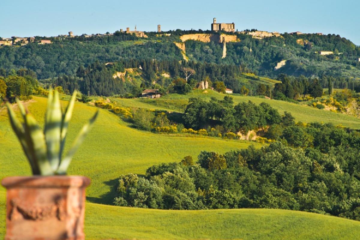 Agriturismo Santa Vittoria ヴォルテッラ エクステリア 写真