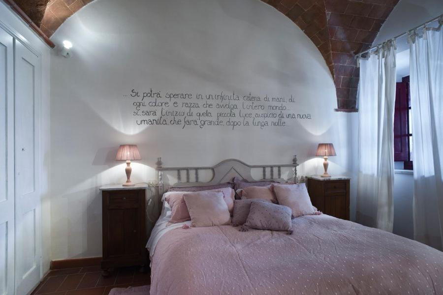 Agriturismo Santa Vittoria ヴォルテッラ エクステリア 写真