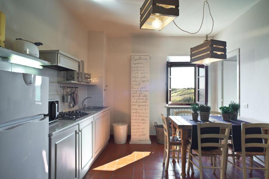 Agriturismo Santa Vittoria ヴォルテッラ エクステリア 写真